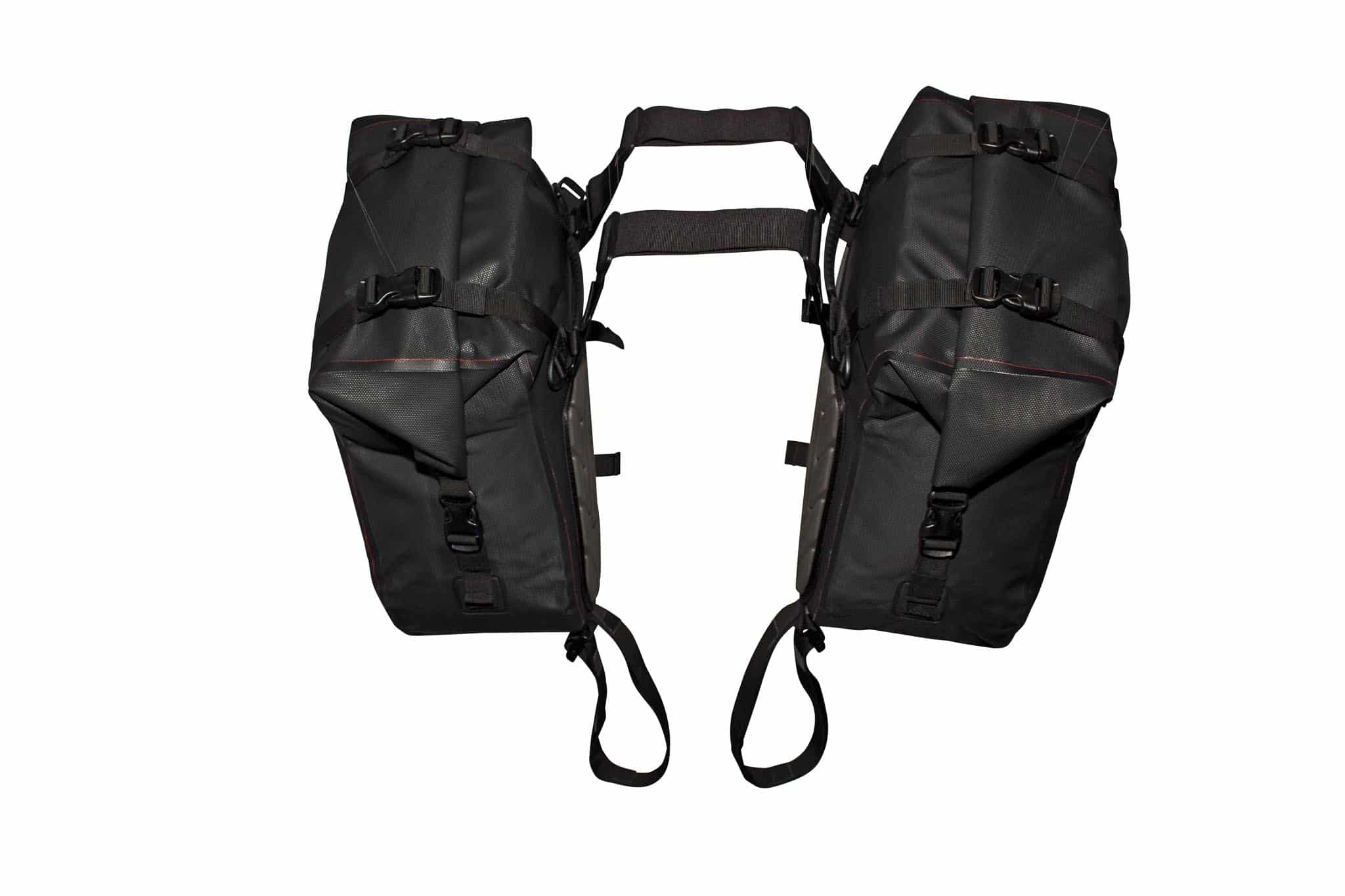 Enduristan_LUSA-007-L_Blizzard_SaddleBags_L_010_LUSA-007-00M_10